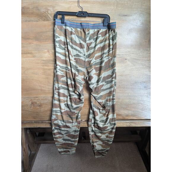 Patagonia Midweight Bottoms Mens Large Multi Camo Print Stretch Elastic Waist - Picture 2 of 3